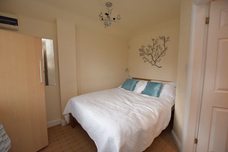 Bedroom 3, Little Rushbrook Cottages, Warwickshire