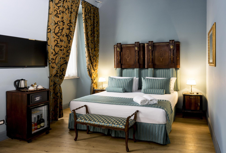 Bedroom 3, Navona Grand Suite, Rome