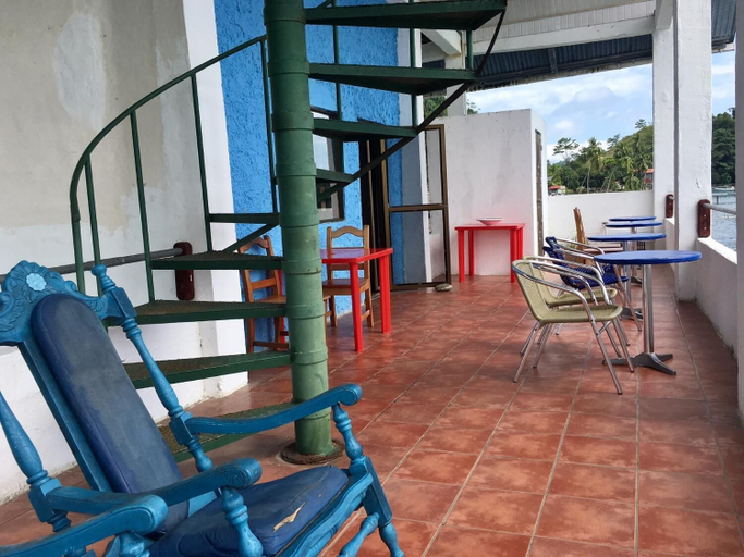 Others 5, Hostal del Mar, Golfito
