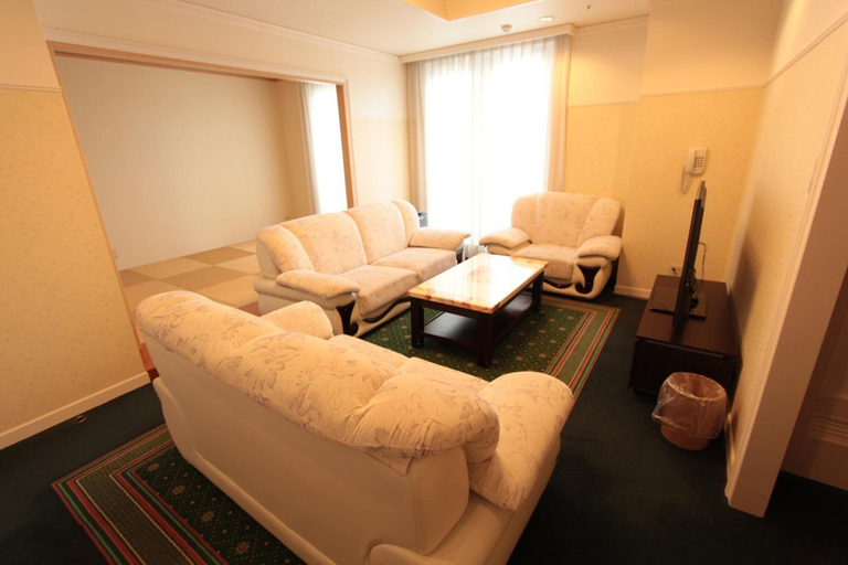 Others 5, SPA RESORT LiVEMAX, Mōka