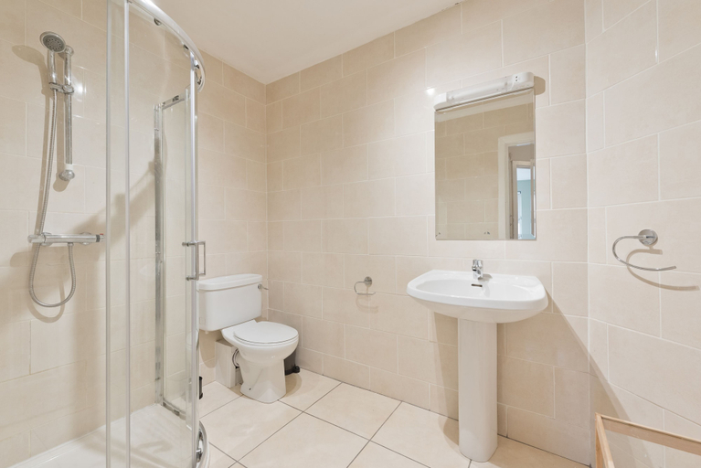 Bathroom, The Arthur Guinness suite- hiphipstay, Dublin