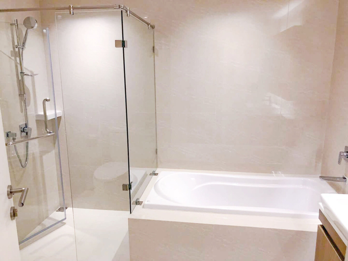 Bathroom 3, Locals Sukhumvit ThongLor Vtara 36, Khlong Toey