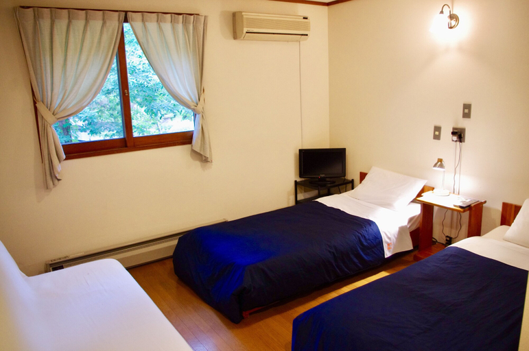 Bedroom 2, Forest Resort Cosmos, Fujikawaguchiko