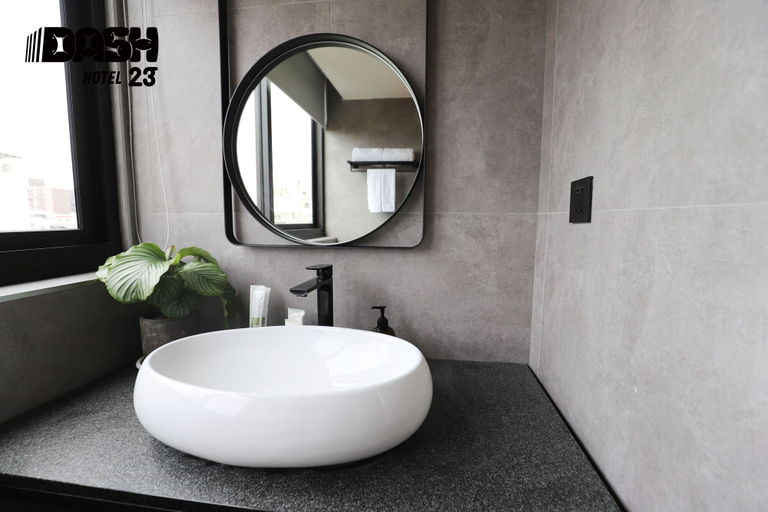 Bathroom 4, Dash 23 Hotel, Tainan