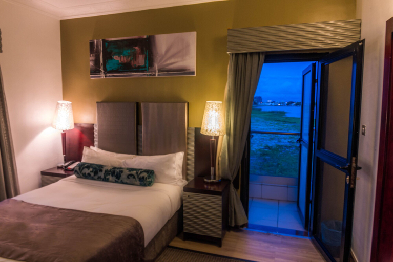 Bedroom 3, Protea Hotel by Marriott Lagos Kuramo Waters, Eti-Osa