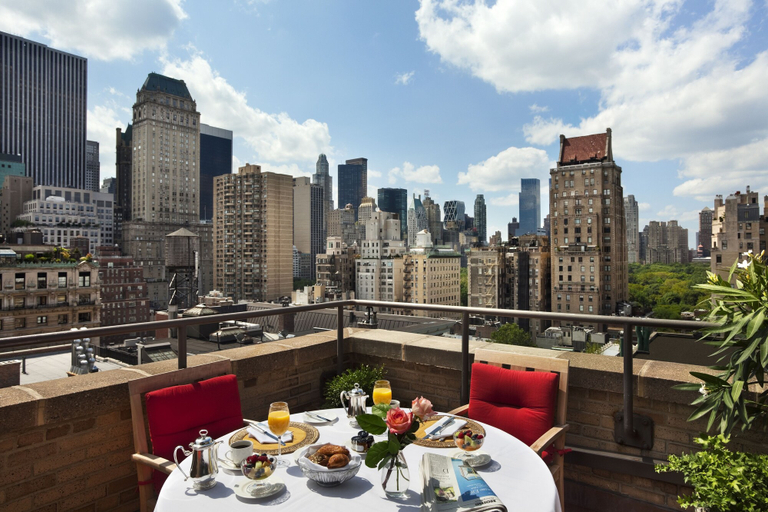 Food & Drinks 4, Hotel Plaza Athenee, New York