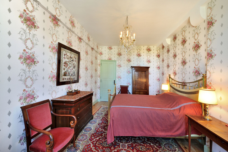 Bedroom 2, Le Prieure d'Orchaise, Loir-et-Cher