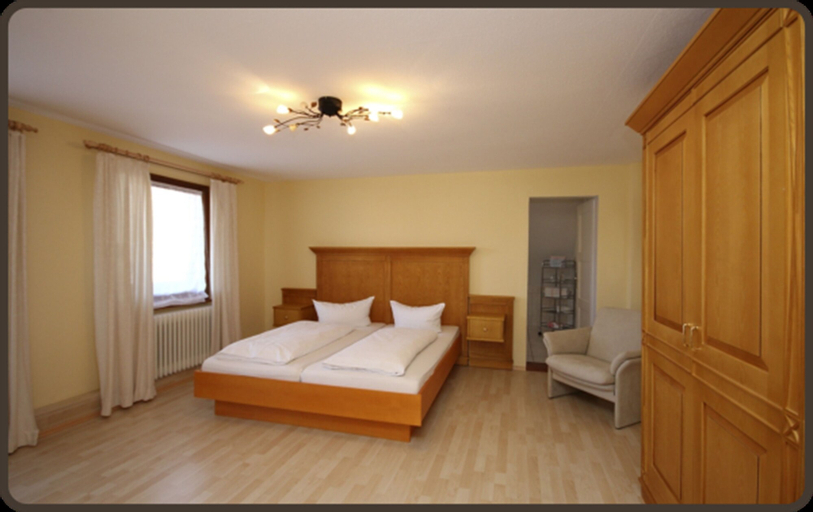 Bedroom 2, Parkhotel Waldlust, Waldshut