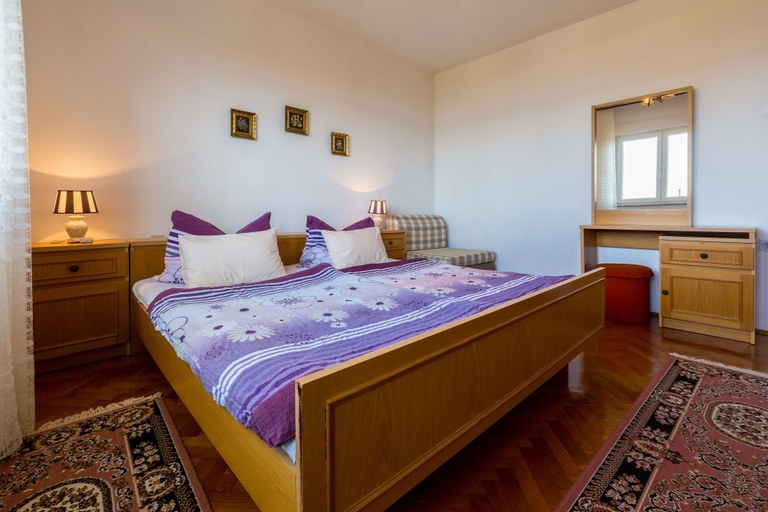 Bedroom 2, Apartment Nada, Crikvenica