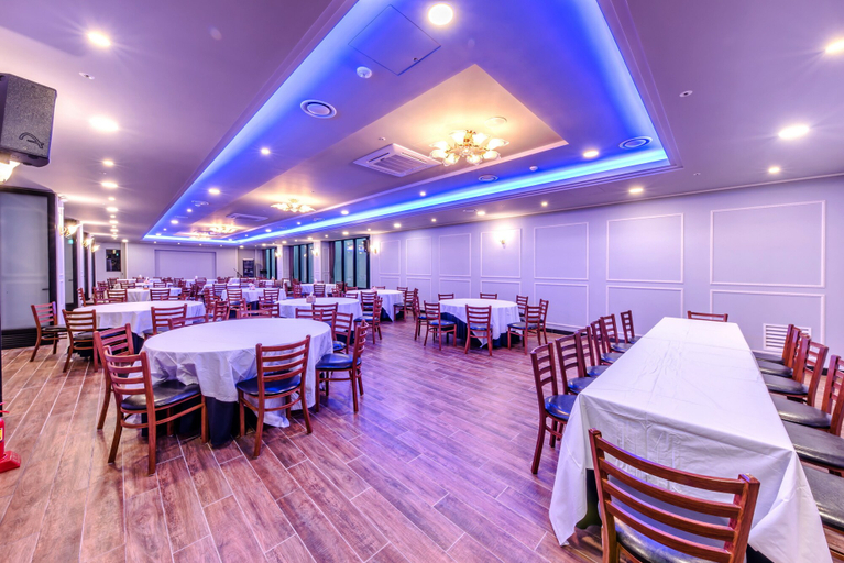 Food & Drinks 5, Leslie Hotel, Jeju