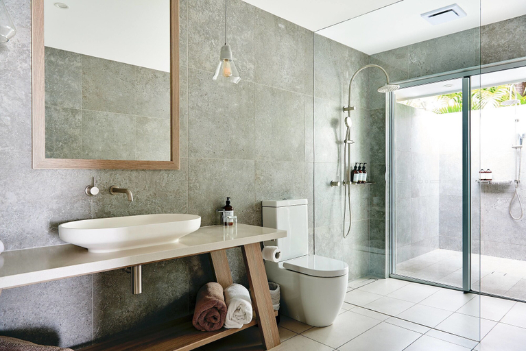 Bathroom 5, Orpheus Island Lodge, Hinchinbrook