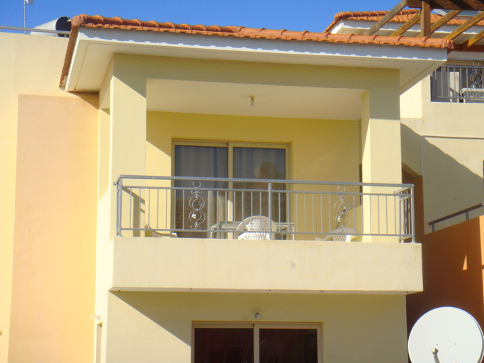 Exterior & Views 2, Aegina Apartment