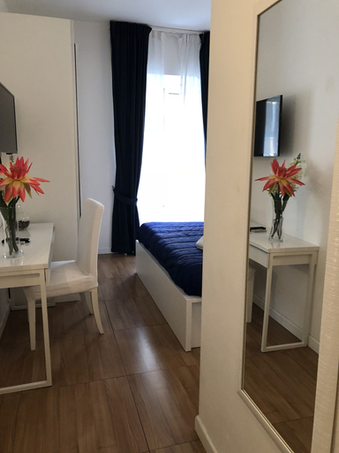 Bedroom 3, Residenza Giulia al Colosseo, Rome