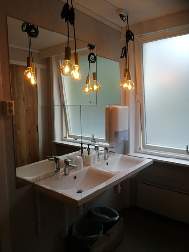 Bathroom 5, Trolltunga Hotel, Odda