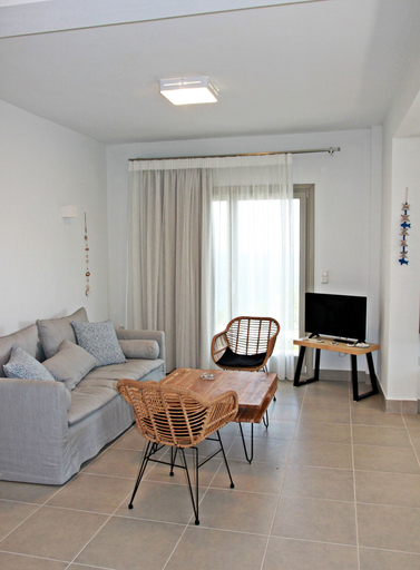 Others 3, Moses Villa, Thessaly