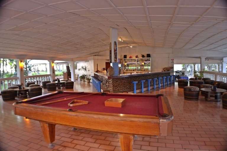Food & Drinks 5, Hotel La Isla, Parrita