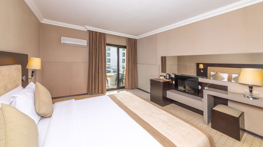 Bedroom 3, Faros Premium Beach Hotel, Marmaris