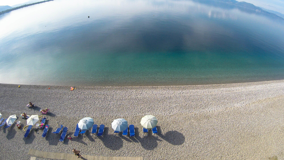 Beach 3, Punda 4 Seasons, West Greece