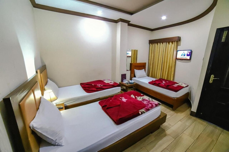 Bedroom 2, Mid Town Hotel, Rawalpindi