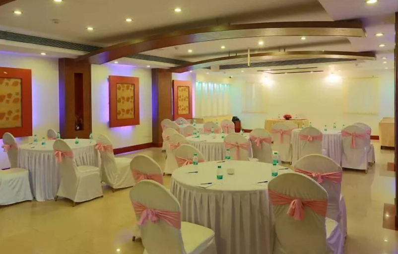 Food & Drinks 5, Hotel Abhimaani Vasathi, Bangalore