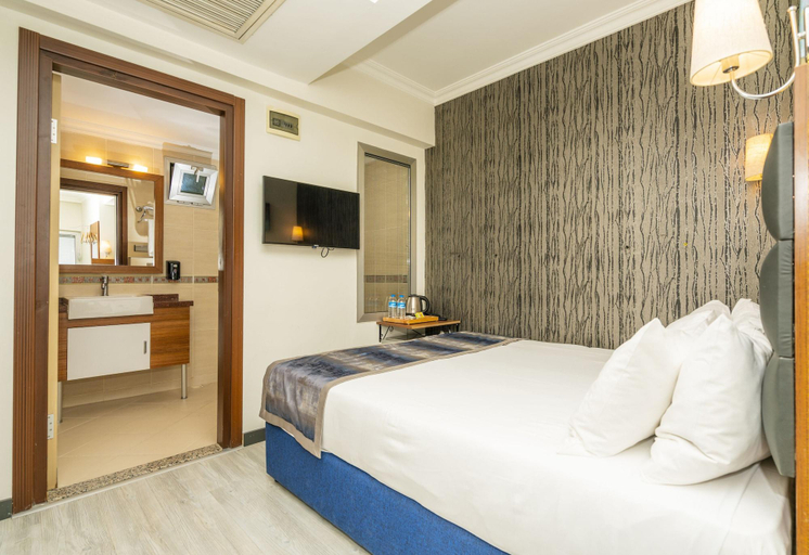 Bedroom 4, The Bostanci Hotel, Maltepe