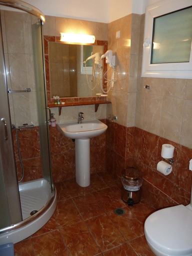 Bathroom 3, Elafonisos Diamond Resort, Peloponnese