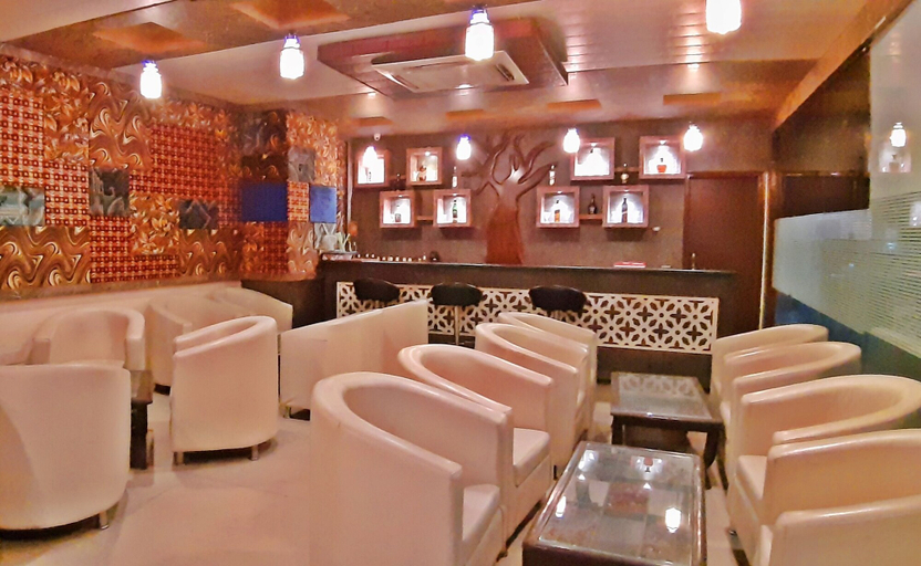 Food & Drinks 5, Spring Sky Mughalsarai by ShriGo Hotels, Chandauli