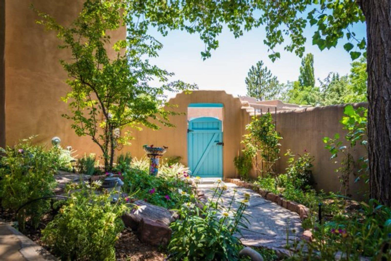 Others 5, Wisteria - Delightful Updated Family Home, Seven Blocks to the Plaza, Santa Fe