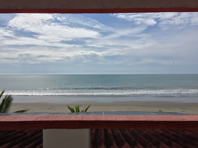 Others 5, Cabanas Isla del Sol, Atacames