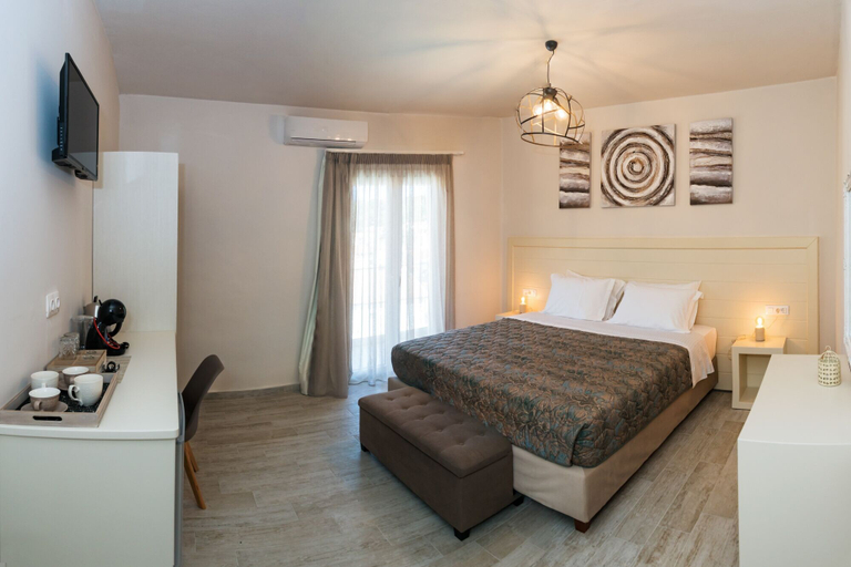 Bedroom 3, Aria Suites Kassiopi, Ionian Islands