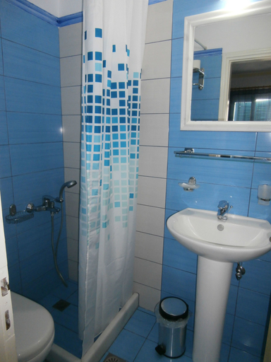 Bathroom 5, Pension Atlas, South Aegean
