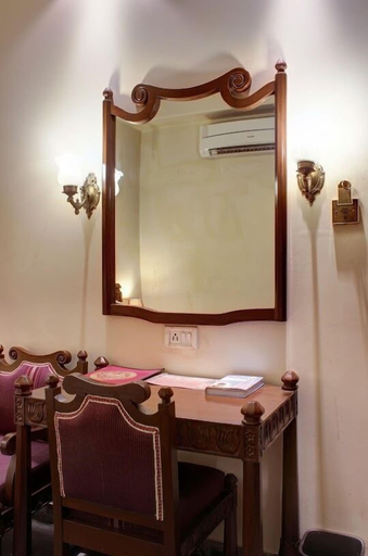 Bathroom 4, Palace on Ganges, Varanasi