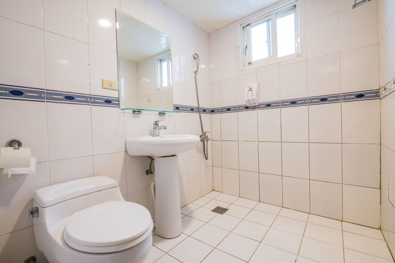 Bathroom 5, Ribbed Birch B&B, Hualien