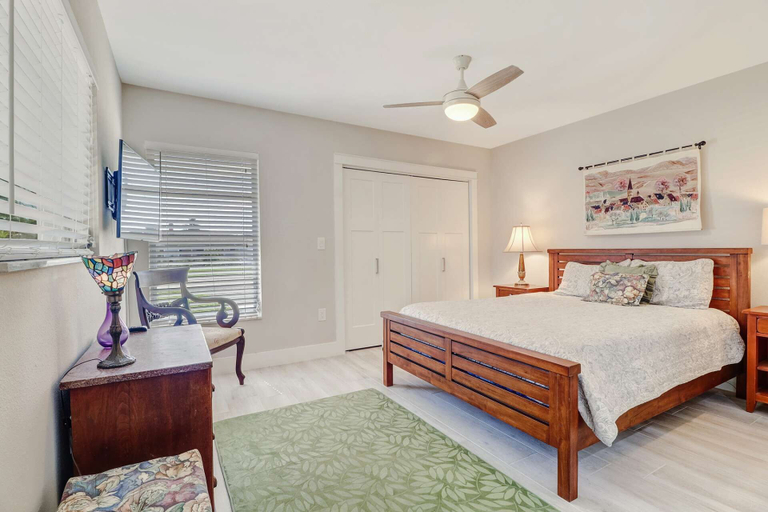 Bedroom 2, 4836/4838 Esplanade St A, Lee