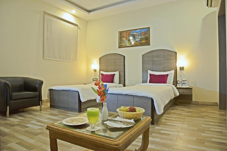 Bedroom 3, Spring Sky Mughalsarai by ShriGo Hotels, Chandauli