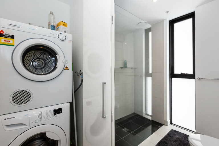 Bathroom 3, Sky 1 BDR South Yarra Apartment, Melbourne