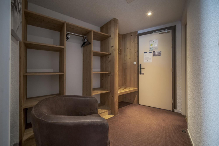 Bedroom 4, Curling Hôtel & Bar, Savoie