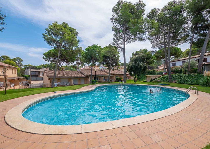 Sport & Beauty 4, Village Golf Beach, Girona