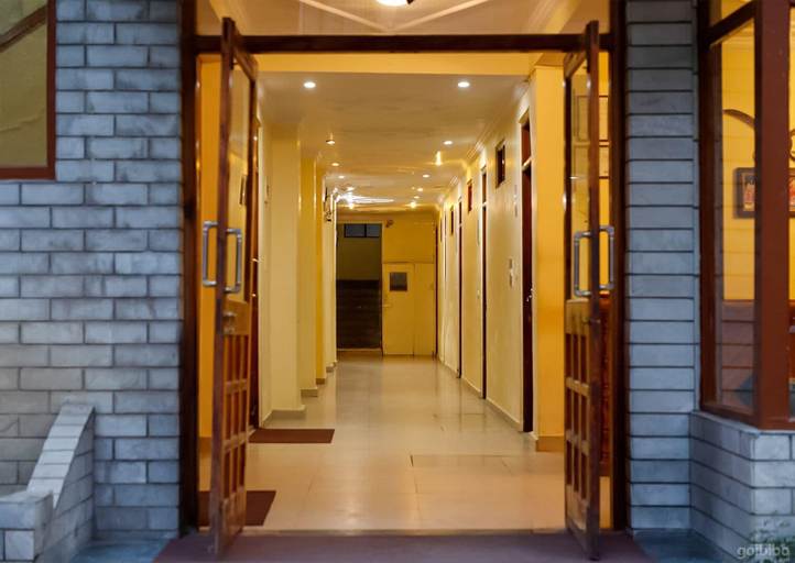 Public Area, Hotel Neha Palace, Kullu