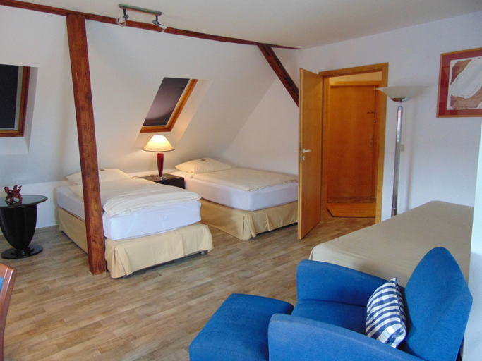 Bedroom, Gästehaus Wedelheine - FeWo, Gifhorn