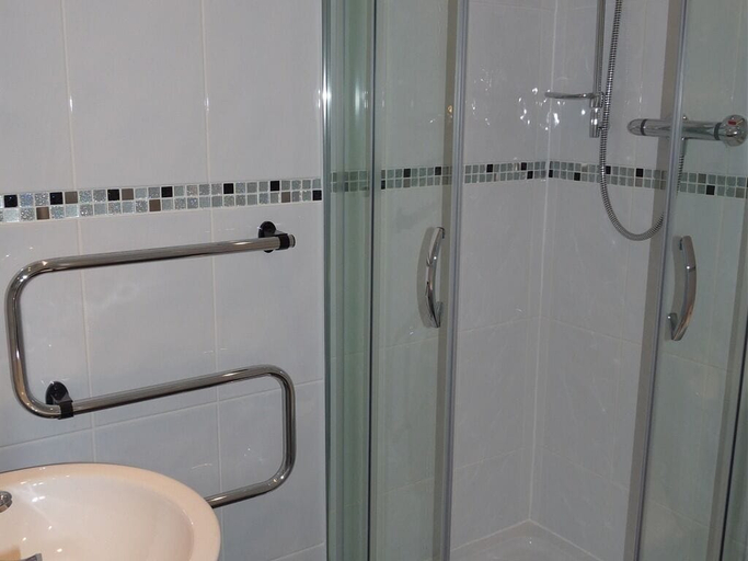 Bathroom 3, Sonachan House, Torbay