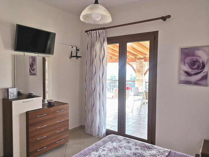 Bedroom 2, Aracelia Villas with private pools, Central Macedonia