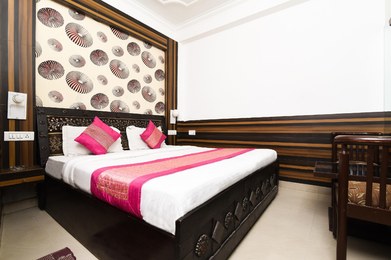 Bedroom 3, Hotel Perfect Palace, Delhi