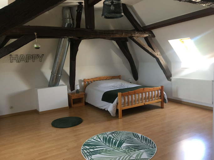 Bedroom 2, La Massonnière chambres d'hôtes, Vienne