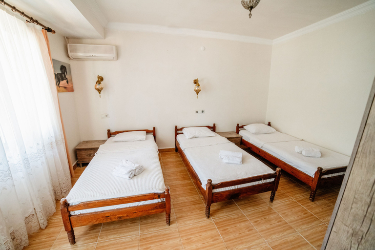 Bedroom 2, Eucalyptus Pension, Kaş