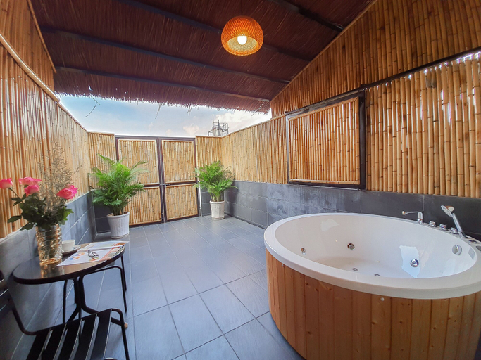 Bathroom 5, Reiwa Inn Apartment, Ba Đình