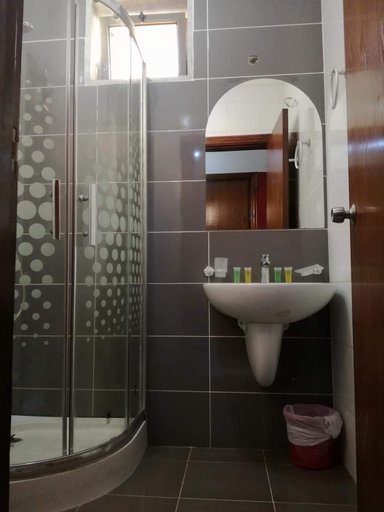 Bathroom 5, Yacht Hotel Aqaba, Aqaba