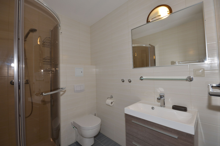 Bathroom 3, Apartamenty Zielony Dom, Kłodzko