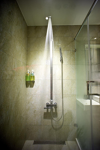 Bathroom 5, Via Hotel Zhongxiao, Taipei City
