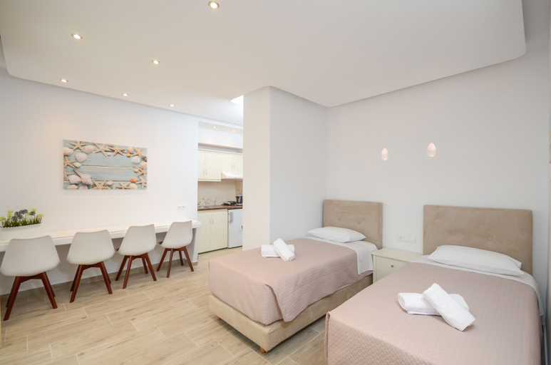 Bedroom 3, Sun Beach Hotel, South Aegean